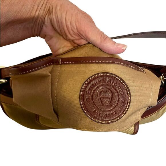 Etienne Aigner Straw Purse - Picture 3 of 5